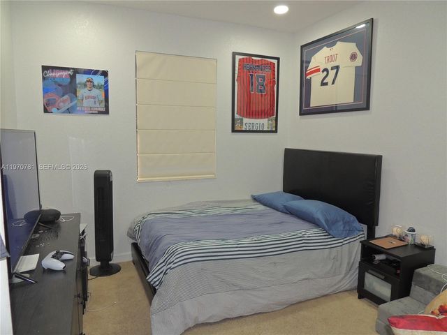 11301 NW 88th Ter, Doral, FL 33178