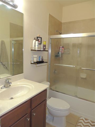 11301 NW 88th Ter, Doral, FL 33178