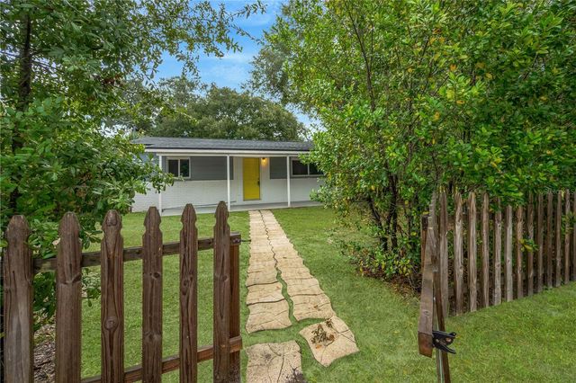 2626 E CHELSEA STREET, Tampa, FL 33610
