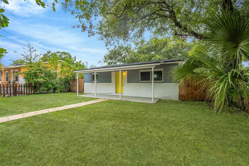 2626 E CHELSEA STREET, Tampa, FL 33610