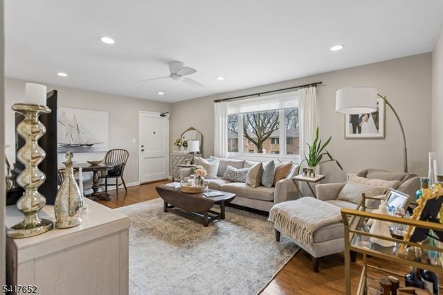 97 Troy Dr B, Springfield Twp., NJ 07081