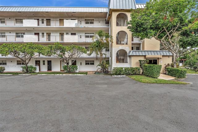 5961 N Falls Cir Dr 309, Lauderhill, FL 33319