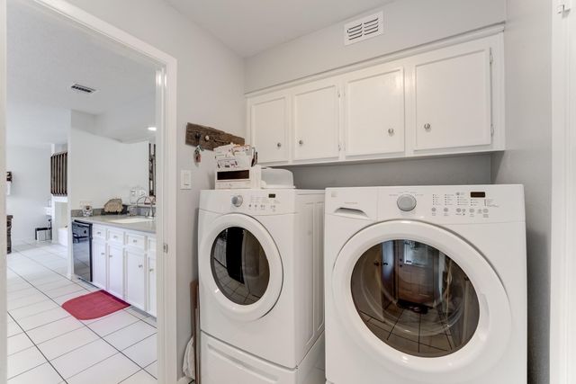 530 Kerri Leigh Court, Spring, TX 77388