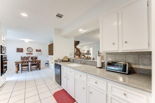 530 Kerri Leigh Court, Spring, TX 77388