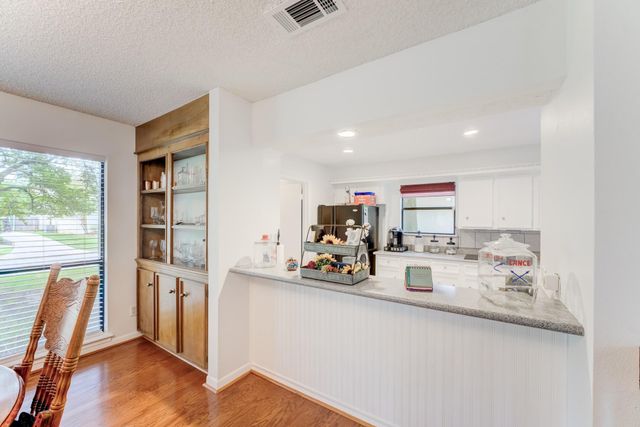 530 Kerri Leigh Court, Spring, TX 77388