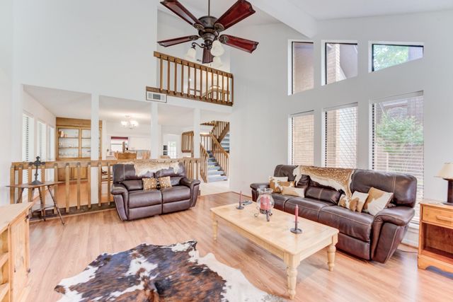 530 Kerri Leigh Court, Spring, TX 77388