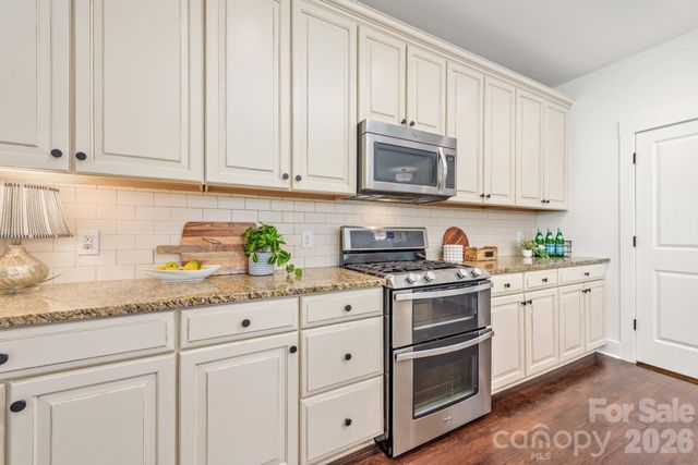 2318 Woodward Avenue, Charlotte, NC 28206