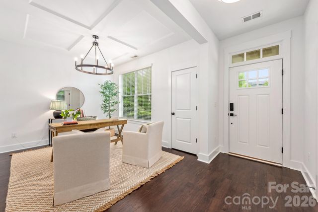 2318 Woodward Avenue, Charlotte, NC 28206