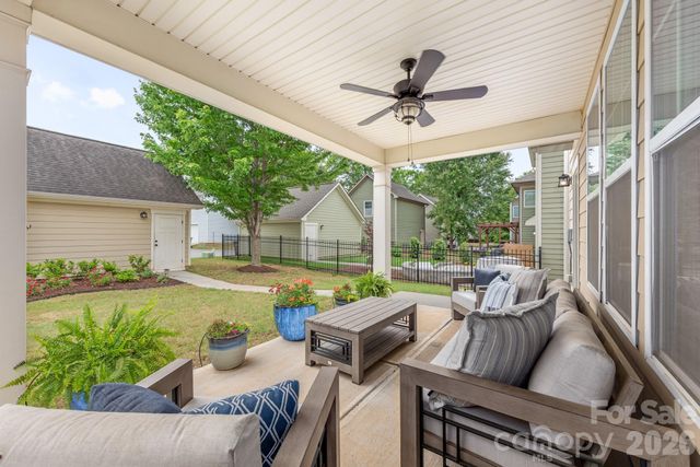 2318 Woodward Avenue, Charlotte, NC 28206