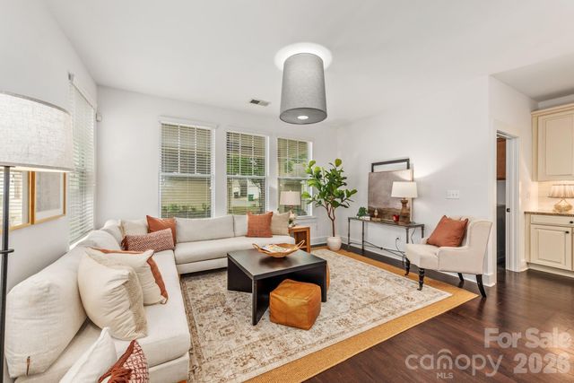 2318 Woodward Avenue, Charlotte, NC 28206