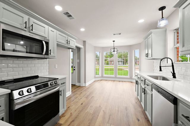 13666 Joseph St, Walker, LA 70785