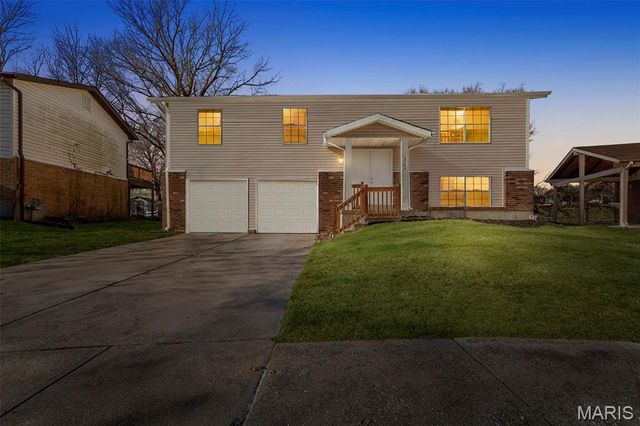 1767 Stilton Court, Florissant, MO 63031