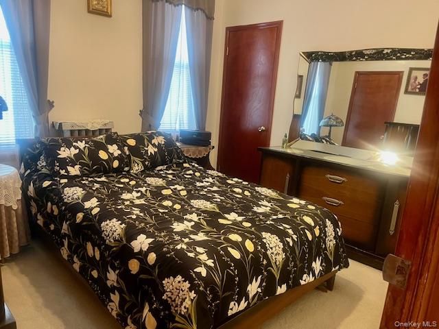 8418 108th Street, Richmond Hill, NY 11418