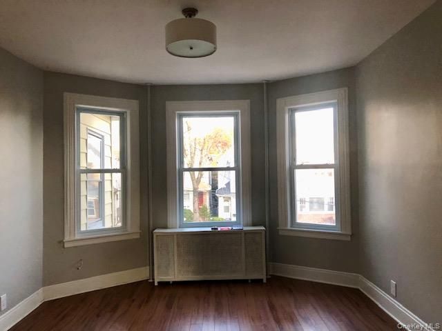 8418 108th Street, Richmond Hill, NY 11418