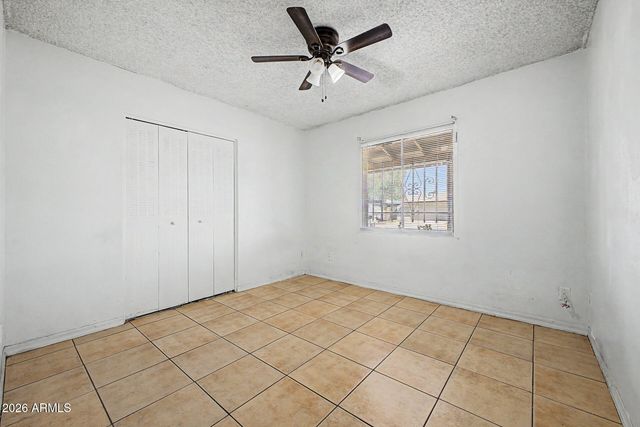 8201 W SELLS Drive, Phoenix, AZ 85033