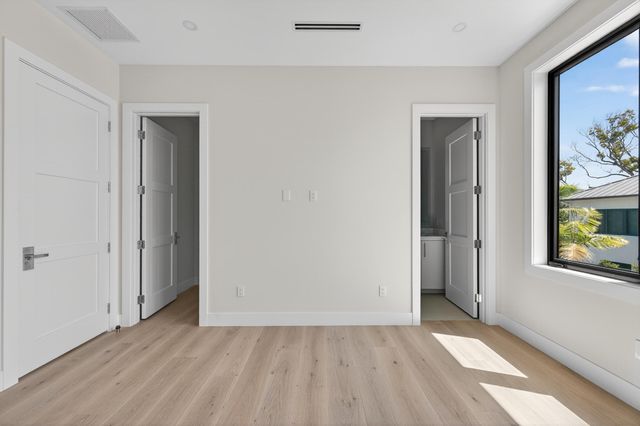 1550 Ponce De Leon Drive, Fort Lauderdale, FL 33316