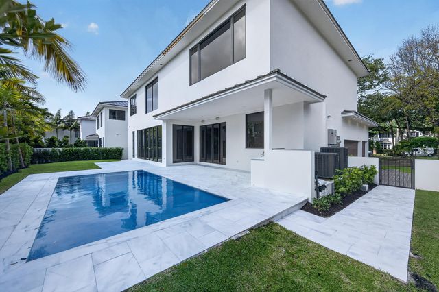 1550 Ponce De Leon Drive, Fort Lauderdale, FL 33316
