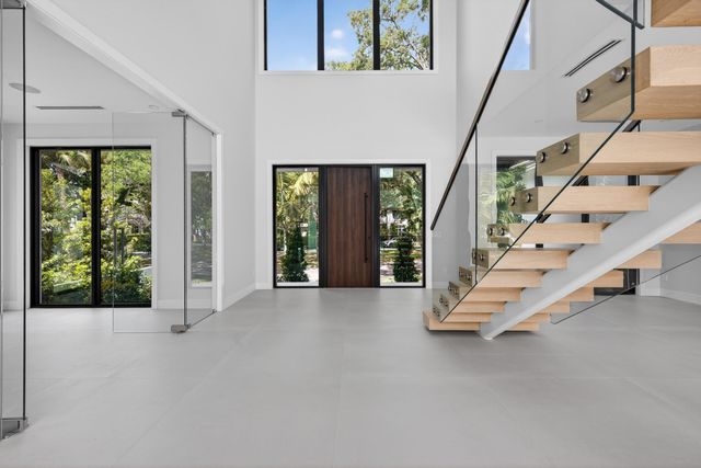 1550 Ponce De Leon Drive, Fort Lauderdale, FL 33316