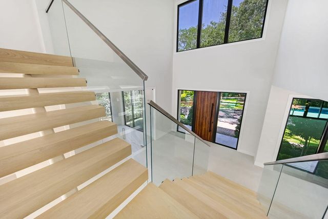 1550 Ponce De Leon Drive, Fort Lauderdale, FL 33316