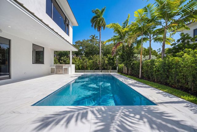 1550 Ponce De Leon Drive, Fort Lauderdale, FL 33316