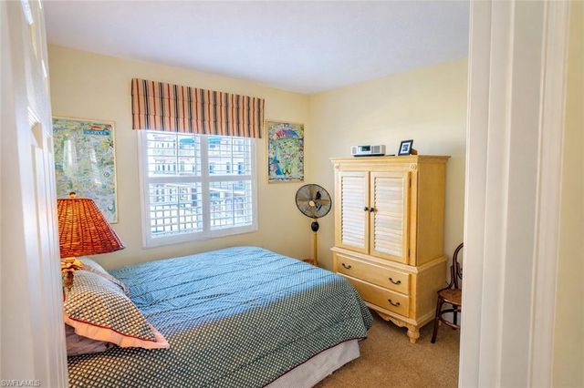 805 River Point DR 103C, Naples, FL 34102