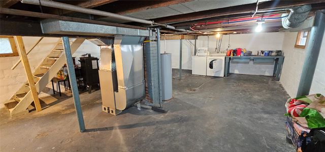 343 E 33RD Street, Erie, PA 16504