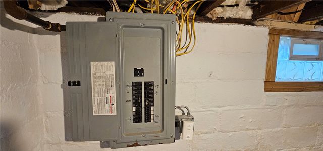 343 E 33RD Street, Erie, PA 16504