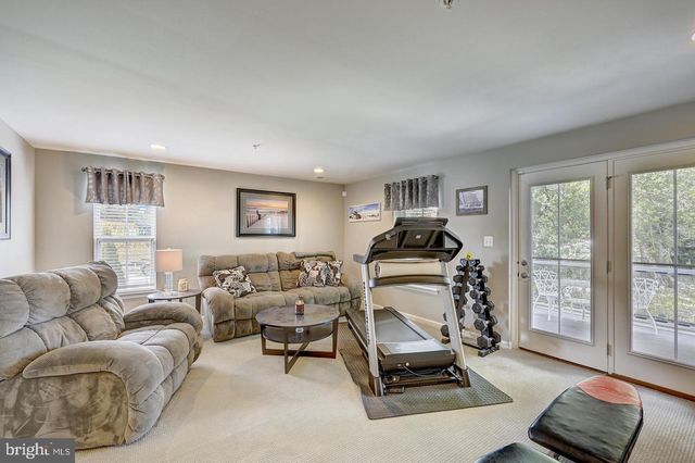 8102 SECLUDED COVE, Baltimore, MD 21222