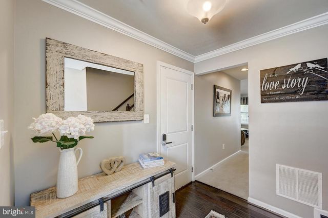 8102 SECLUDED COVE, Baltimore, MD 21222