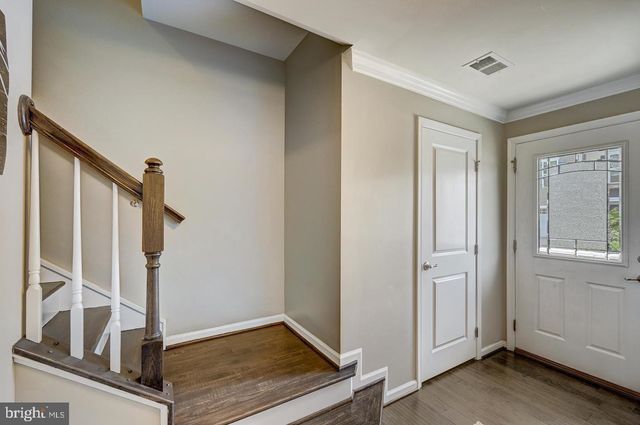 8102 SECLUDED COVE, Baltimore, MD 21222