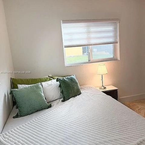 1823 SW 29th St, Fort Lauderdale, FL 33315