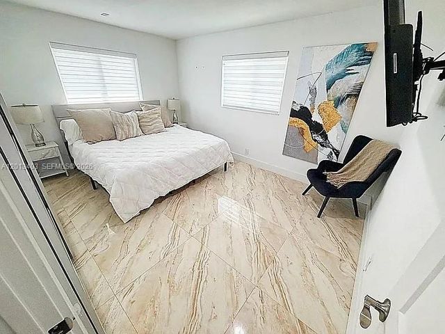 1823 SW 29th St, Fort Lauderdale, FL 33315