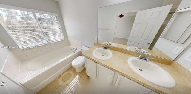 10919 KENSINGTON PARK AVENUE, Riverview, FL 33578