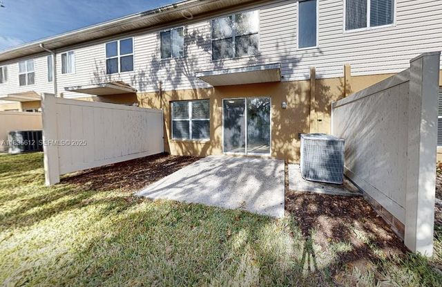 10919 KENSINGTON PARK AVENUE, Riverview, FL 33578