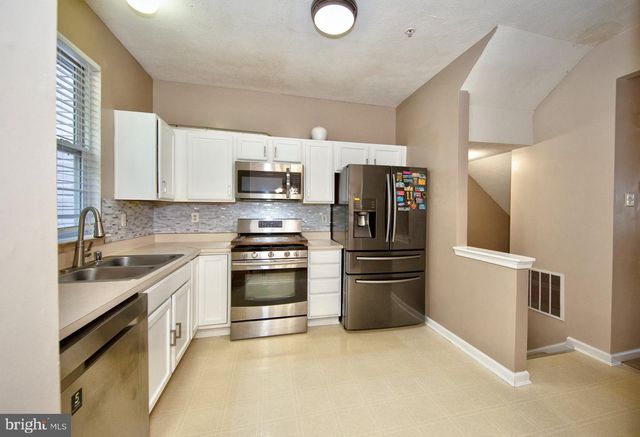 23 CATERHAM CT, Rosedale, MD 21237