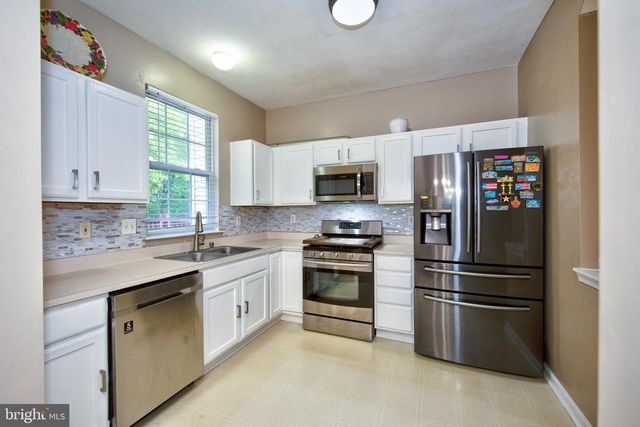23 CATERHAM CT, Rosedale, MD 21237