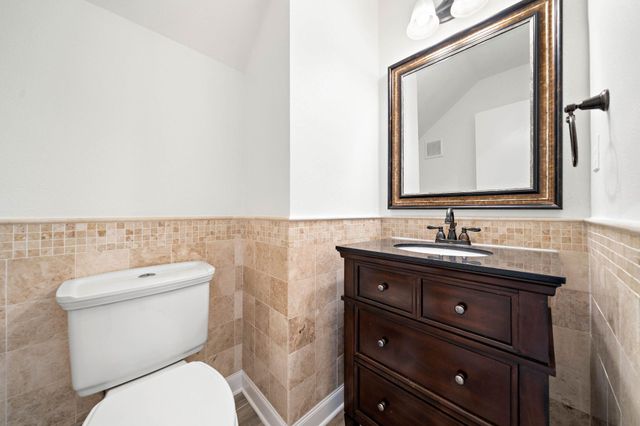 6434 Burgoyne Road 109, Houston, TX 77057