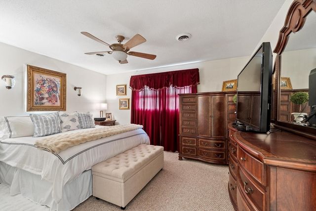 242 Mount Vernon St 6, Lawrence, MA 01843