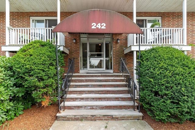 242 Mount Vernon St 6, Lawrence, MA 01843