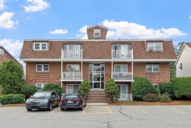 242 Mount Vernon St 6, Lawrence, MA 01843