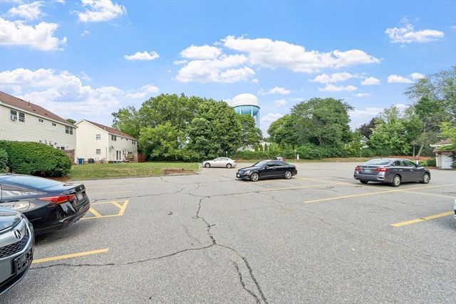 242 Mount Vernon St 6, Lawrence, MA 01843