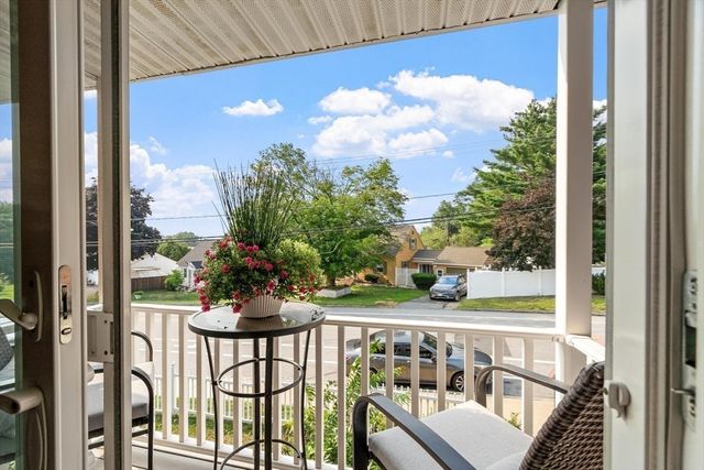 242 Mount Vernon St 6, Lawrence, MA 01843