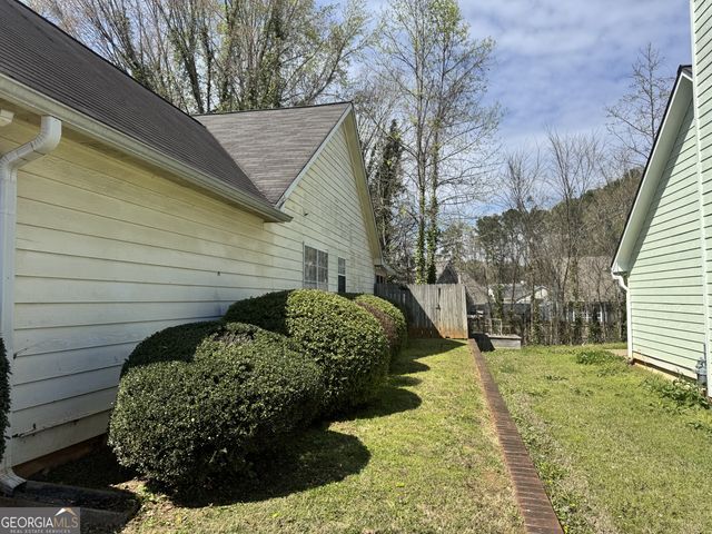 2925 Camelot Woods Drive, Lawrenceville, GA 30044