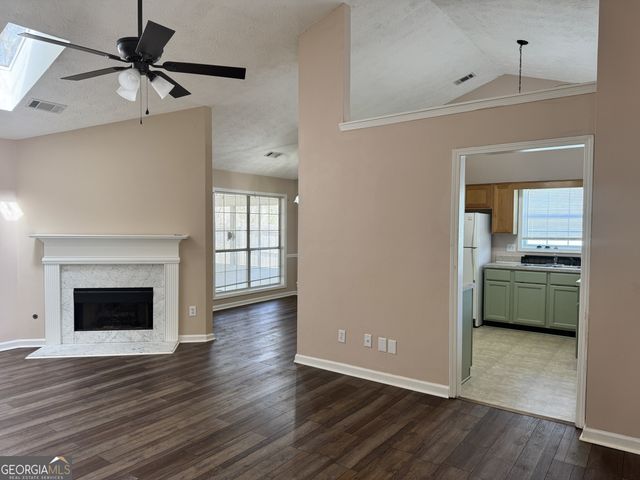 2925 Camelot Woods Drive, Lawrenceville, GA 30044