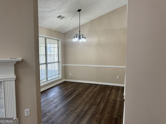 2925 Camelot Woods Drive, Lawrenceville, GA 30044