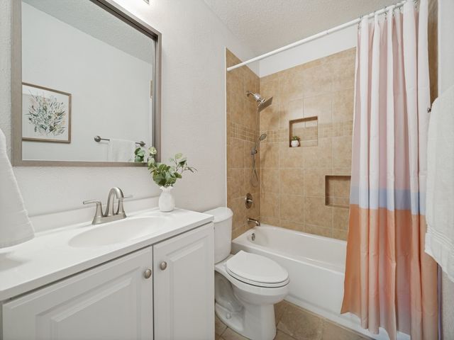 4615 Cherokee Path, Carrollton, TX 75010