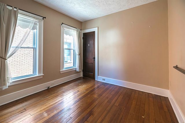 2930 POPLAR Street, Erie, PA 16508