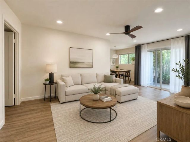 23665 Park Capri 103, Calabasas, CA 91302