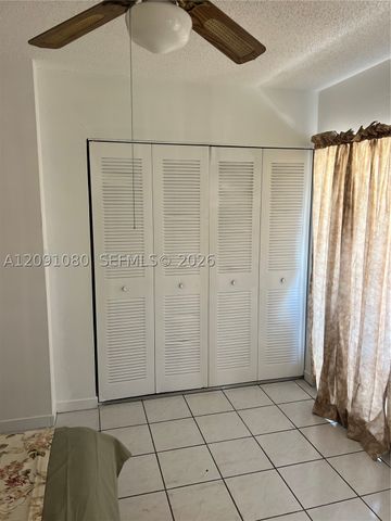 5366 W 26th Ave 121, Hialeah, FL 33016