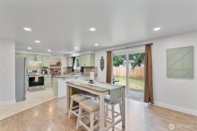 17930 Littlerock Road SW, Rochester, WA 98579